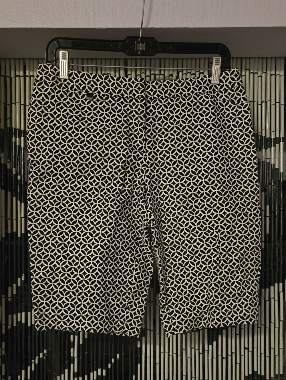 White House Black Market Bermuda Shorts (Size 2) Black & White Geometric Pattern